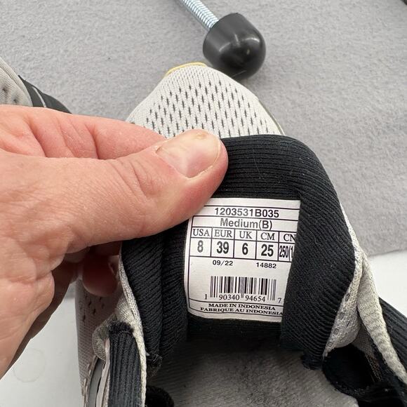 Brooks Adrenaline GTS 22 Womens 8 Shoes Gray Sneaker Running 1203531B035 - Picture 8 of 16